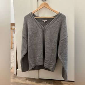 Jcrew heather gray v neck sweater